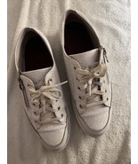 Munro Gabbie Sneakers-White Combo 9.5M - $963.78 MXN