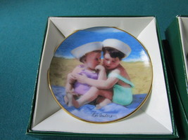 MOMENTS OF WONDER 6 mini plates new in boxes, with stands, 3 1/4&quot; LOT [am9] - £67.06 GBP