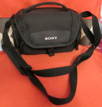 Sony LCS-U21 Camcorder and Camera Soft Carrying Case in Black - $18.04