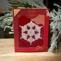 Lenox Snow Majesty Snowflake Ornament 2009 Crystal Silverplate Annual Ch... - $29.99