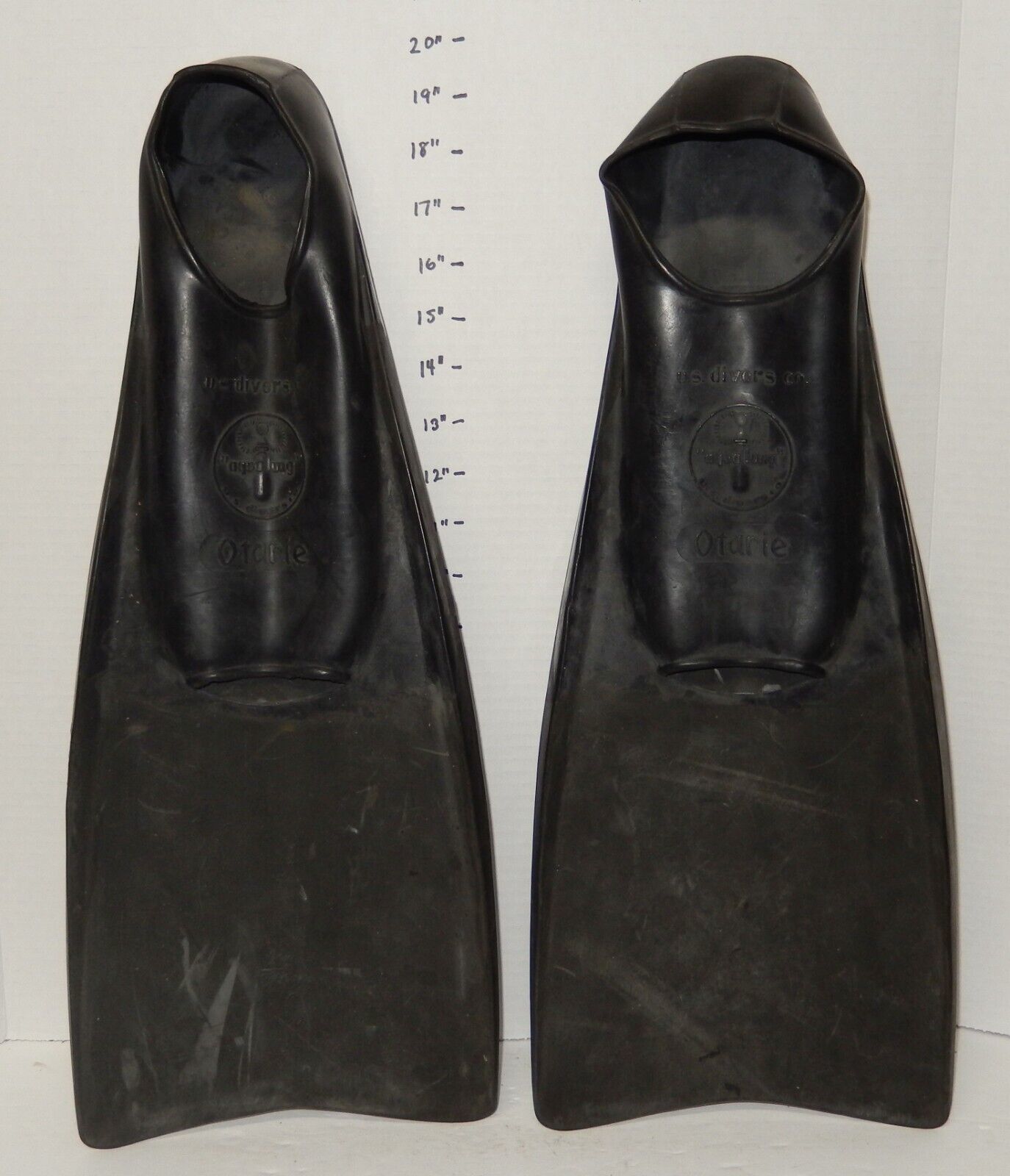 Aqua Lung U.S. Divers Otarie Black DIVING Swim FINS FLIPPERS Sz 9.5-11.5... - $47.17