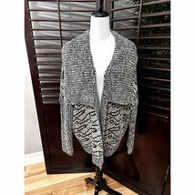H&amp;M Women&#39;s Oversized Cardigan Open Front Black/Cream Long Sleeve Sweater M NWT - £14.93 GBP