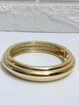 Brand new gold-tone metal bracelet - £11.84 GBP