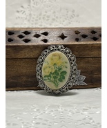 Vintage Floral Cameo Brooch/Pendant - $20.00