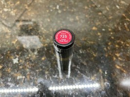 Revlon Super Lustrous LIpstick #725 Love That Red Sealed - $11.87