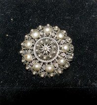 Vintage Three Dimensional Silver Circular Brooch w/RAISED MEDALLION-EUROPEN Mark - £62.51 GBP