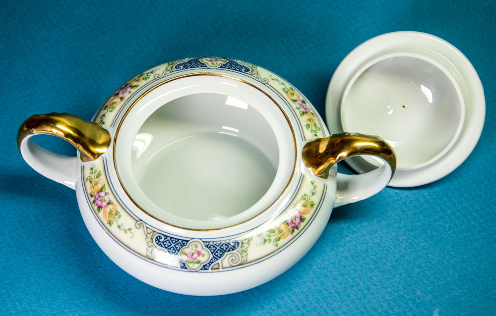 Bohemia Ceramic Cecil 2-Handled Sugar Bowl Lid Gold Trim Czechoslovakia 2164 25 Item image 4
