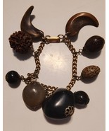 Vintage Natural Nut Charm Bracelet Hawaiian Good Luck - $370.65 MXN
