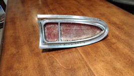 1961 BUICK SPECIAL RH TAIL LIGHT HOUSING BEZEL LENS ASSEMBLY GUIDE R4Z-61 - $19.80