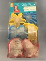 Pioneer Woman Timeless Cooke Cutters - £7.55 GBP