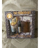 Beard Guyz The Pioneer Set Wash &amp; Tame Oil &amp; Comb Set New Damaged Box Ma... - £13.97 GBP