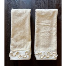 Vintage The Avanti Look Set Of 2 Creme Colored Hand Towels Trimmed Faux ... - £15.06 GBP