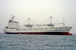 SL1287 - German Reefer Cargo Ship - Cape Cod , built 1990 - photograph 6x4 - £2.20 GBP