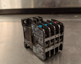 Washer Contact Relay ( K2-12A01 ) Wascomat P/N: 767510109,  767 5101-09T... - $3.84