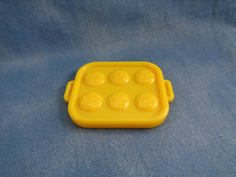 2008 Sesame Workshop Cookie Monster Playset Replacement Yellow Cookie Tray Part - £0.90 GBP