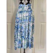 Womens Chico Blue White Abstract Print Knit Shirt size 1 - $14.85