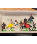 Vintage Lot of 5 Britains Ltd 1971  Deetail  Knights, 2 Horse *Pre-Owned... - $418.64 MXN