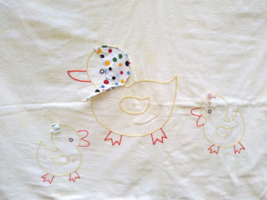 Sweet Vintage Flannel Baby Receiving Blanket w/Hand Embroidered Duck Family - £15.98 GBP