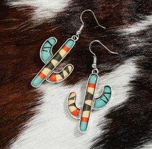 Boho Women Dangle Aztec Saguaro Cactus Design Earrings Silver Plated NEW - $11.88
