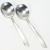 Wallace Ballet Cream Soup Spoons Round 6 5/8&quot; Lot of 2 Stainless - £10.20 GBP