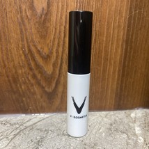 V KOSMETIK Eyeshadow Primer 6ml Shade Light Medium Brand New In Box - $9.99