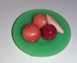 Ideal Tammy Doll RING A DING Fruit Plate Accessory Pak Item - $14.85