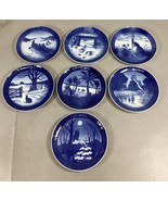 Set Of 7 Royal Copenhagen Christmas Winter Collector Plates - $940.83 MXN