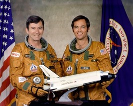 Astronauts Young &amp; Crippen Space Shuttle Columbia STS-1 8X10 Photo Reprint - £6.70 GBP