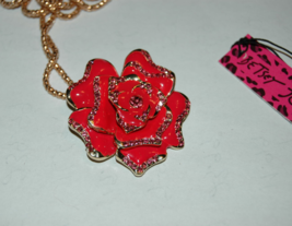 New Betsey Johnson Necklace Blue Floral Flower Rose Nice Jewelry - £12.78 GBP