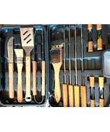 Stainless Steel w/Wood Handles BBQ Grill Tool Set 17 Pieces in Case - £17.65 GBP