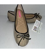 Isaac Mizrahi New York Tan Woven Flats Shoe Size 5 NWOB - £30.37 GBP