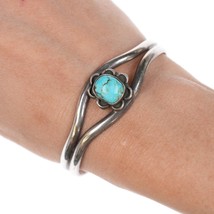6 3/8&quot; Vintage Native American silver and turquoise cuff bracelet h - £102.52 GBP