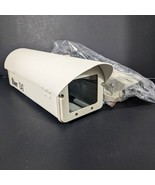 Outdoor Housing for CCTV Camera with Bracket Swann 1040 Locking - $95.21 CAD