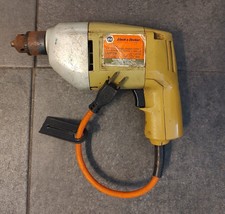 Vintage BLACK &amp; DECKER 3/8” Electric Drill Model #7104 Type 1 2.0 Amps 1... - £12.20 GBP