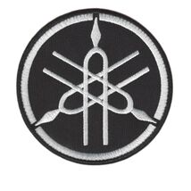 YAMAHA IRON ON PATCH 3.3&quot; Embroidered Applique Black Motorcycle Racing B... - €4,24 EUR