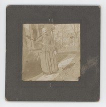 Antique Circa 1900s Cabinet Card Lovely Older Woman Standing on Sidewalk by Home - £9.62 GBP