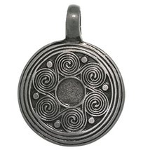 Jewelry Trends Pewter Celtic Triskele Spiral Viking Medallion Pendant - £21.38 GBP