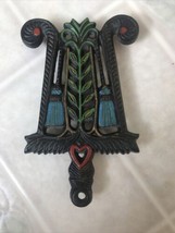 VINTAGE WILTON CAST Iron Painted Brooms Footed TRIVET 3X5 COLLECTIBLE  - $34.37