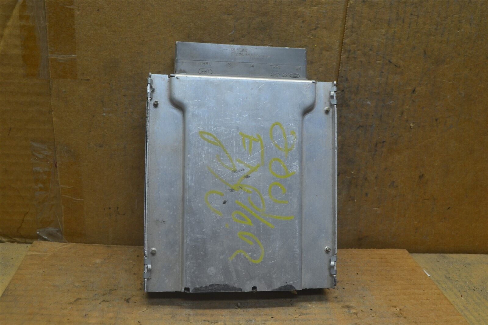 2001-2002 Ford Explorer Engine Control Unit ECU 1L2F12A650AAC Module ...