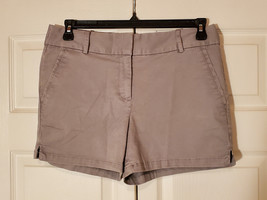 Ann Taylor LOFT Ladies Gray Shorts Cotton Size 6 (NWOT) - £13.19 GBP