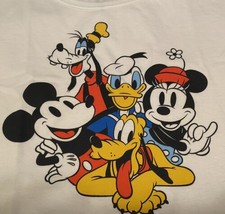 Disney Graphic  t shirts women 2XL Mickey Donald Goofy Minnie - £7.79 GBP