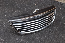 11-16 Chrysler Town & Country Gril Grill Grille Chrome OEM image 4