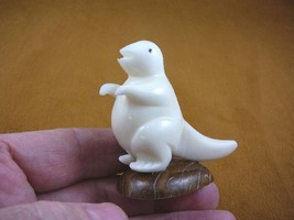 (TNE-D-TYR-457) Tyrannosaurus T REX dinosaur TAGUA NUT figurine carving palm - £22.76 GBP