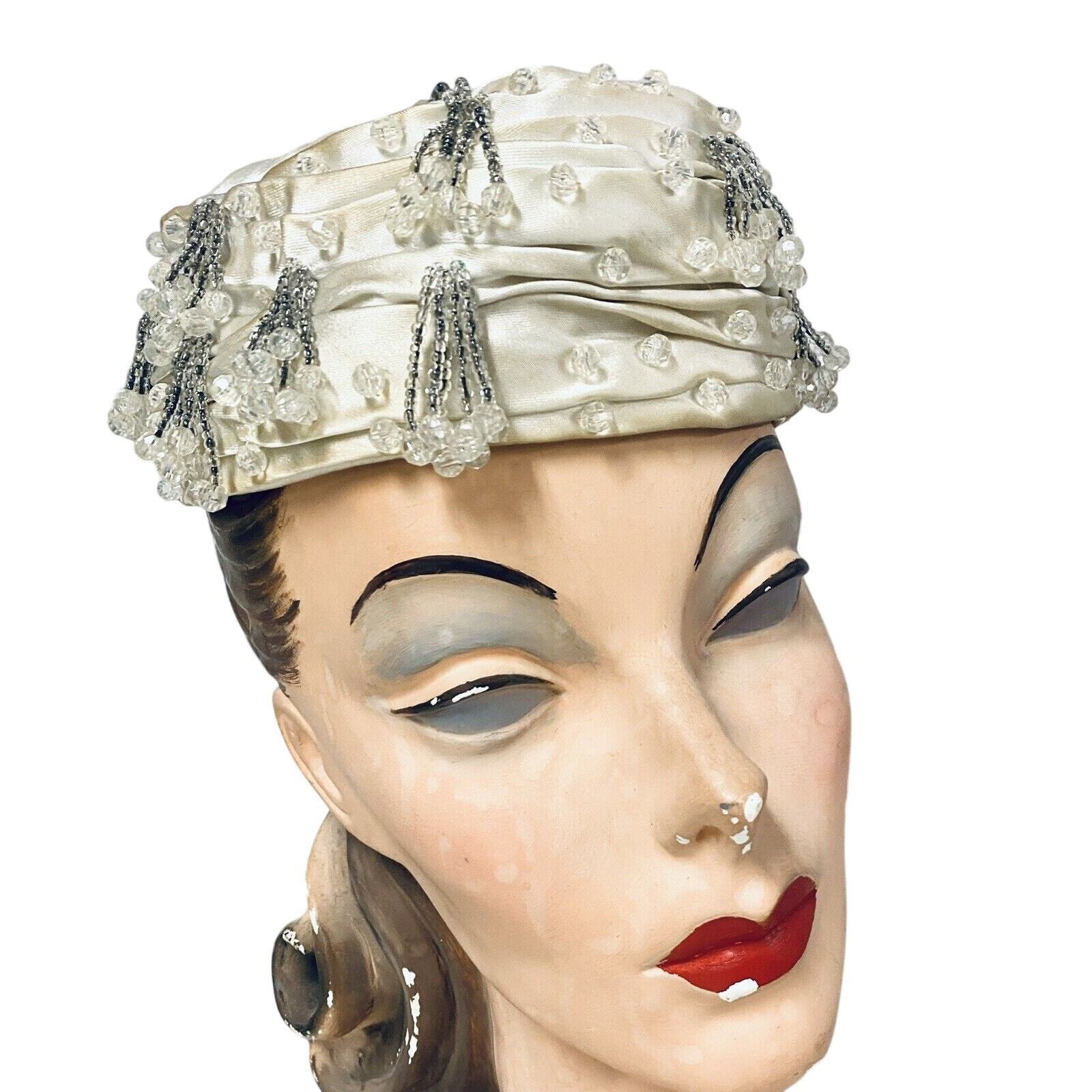 VINTAGE SCHIAPARELLI Hat White Satin Pillbox Crystal Beads Wedding Cocktail 1950 Item image 6