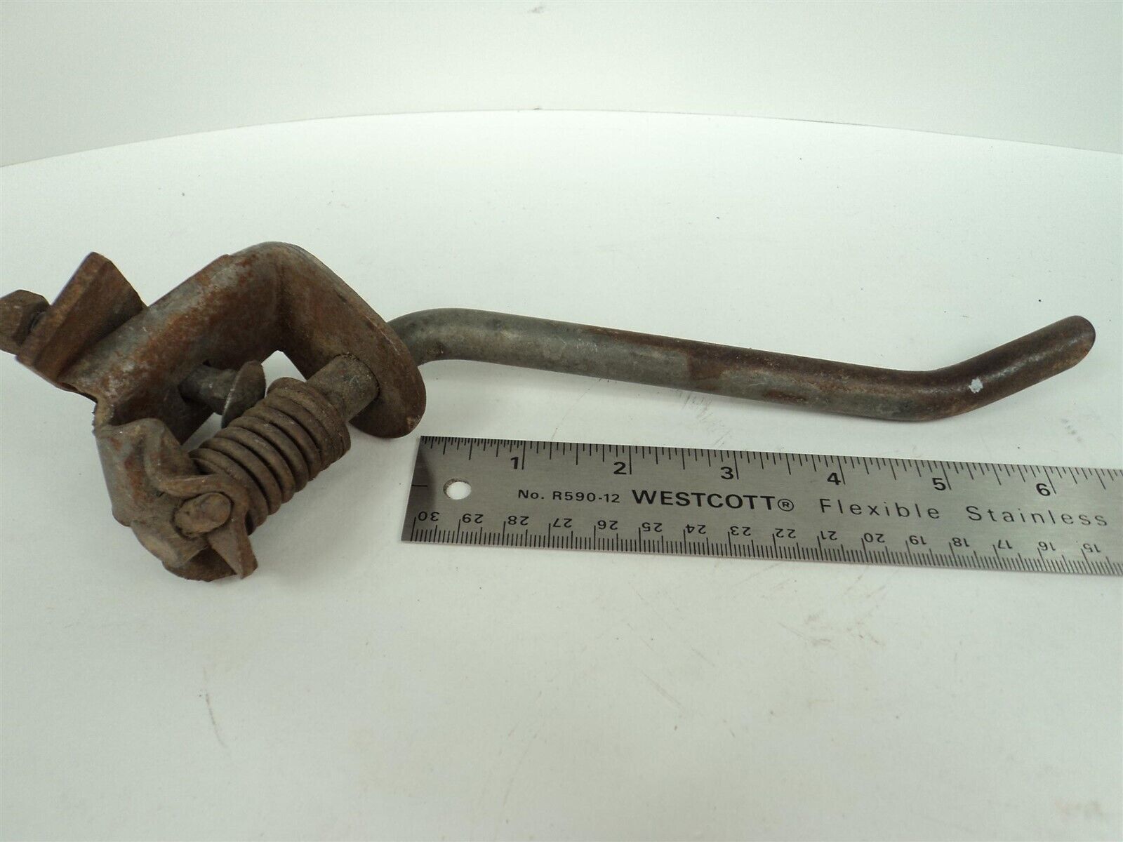Vintage Wald Kickstand (A) - $14.50