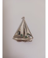 Vintage Sterling Silver .925 Sailboat 2.5&quot; Marked Sterling Lang - $757.45 MXN