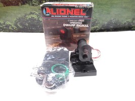 LIONEL TRAINS - 12883 OPERATING DWARF SIGNAL ACCESSORY- 0/027 BOXED -LN-... - £21.90 GBP