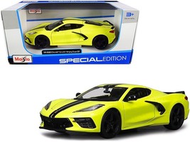 2020 Chevrolet Corvette Stingray Z51 Coupe Yellow with Black Stripes 1/24 Diecas - $1,526.56 MXN