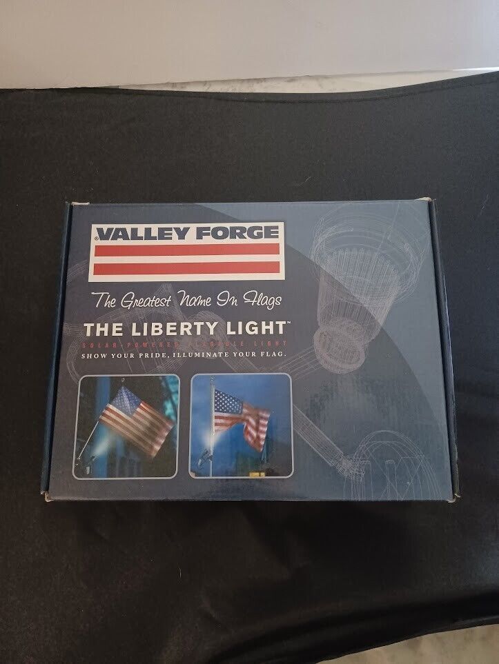 Valley Forge The Liberty Light 60 LUX Residential Solar Flagpole Flag Light NEW - $84.11