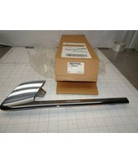 GM 22900019 Front Grill Bumper Trim Face Bezel Left LH OEM NOS General M... - $1,285.50 MXN